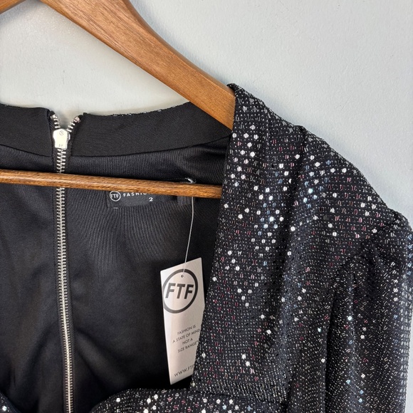 Fashion to Figure Metallic Crop and Skirt Set NWT Size 2X - Picture 6 of 10